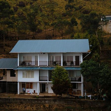 Devikolam Rock And Mist Munnar Bed & Breakfast エクステリア 写真