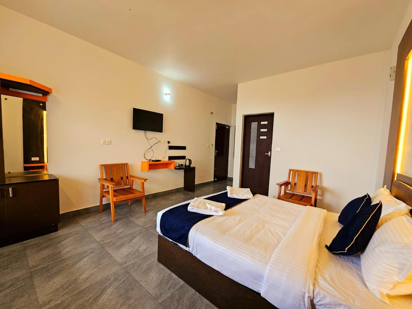 Devikolam Rock And Mist Munnar Bed & Breakfast エクステリア 写真